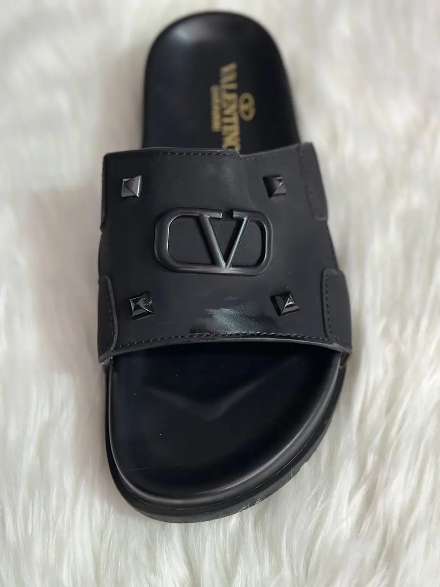 Valentino Garavani Men's Black Leather VLogo Rockstud Slides