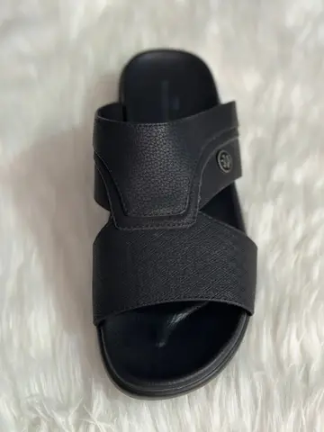 Men's Black Dual-Texture Leather Toe-Loop Cross-Strap Sandals